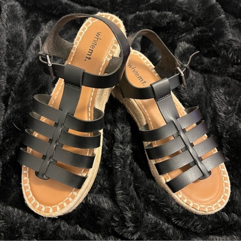 White Mountain Padrig Black Strappy Sandals – Size 9M – Great Condition